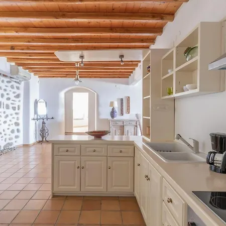 Anerousses Mykonian Traditional