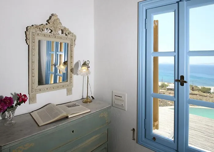 Anerousses Mykonian Traditional *