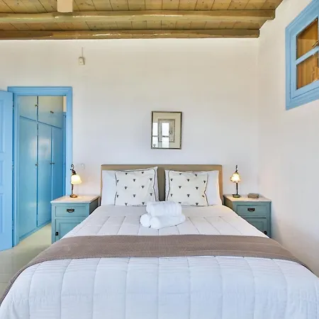 Anerousses Mykonian Traditional