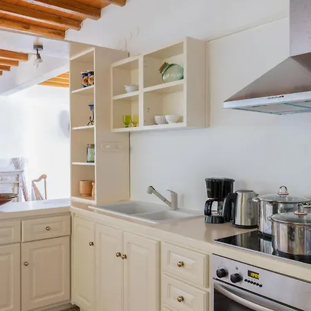 Anerousses Mykonian Traditional Lägenhet *