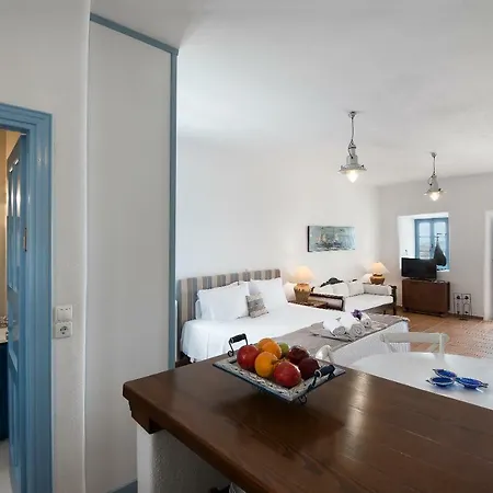 Anerousses Mykonian Traditional *