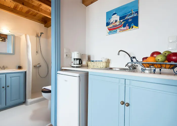 Anerousses Mykonian Traditional * Χουλάκια