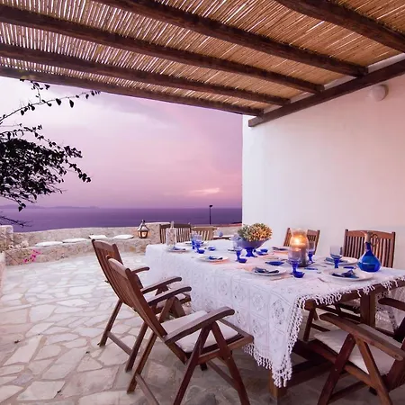 Anerousses Mykonian Traditional Apartment *
