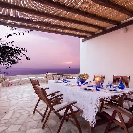 Anerousses Mykonian Traditional Apartment *