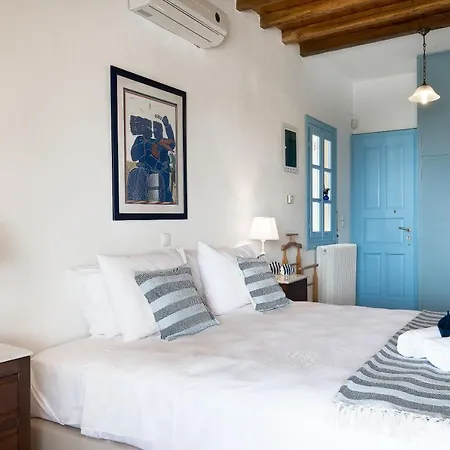 Anerousses Mykonian Traditional Apartment