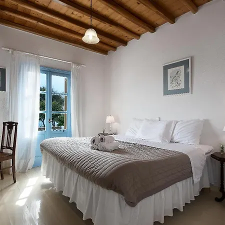 Anerousses Mykonian Traditional Apartment *