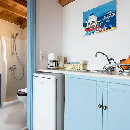 Anerousses Mykonian Traditional * Houlakia (Mykonos)