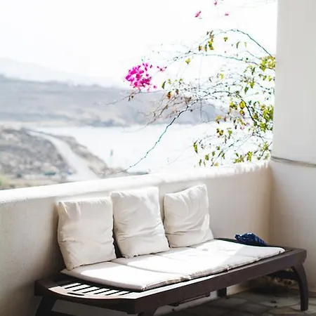 Anerousses Mykonian Traditional * Houlakia (Mykonos)
