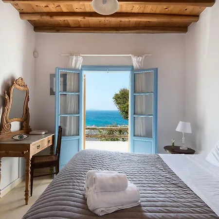 Anerousses Mykonian Traditional Apartment