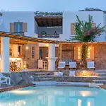 Апартаменты Anerousses Mykonian Traditional